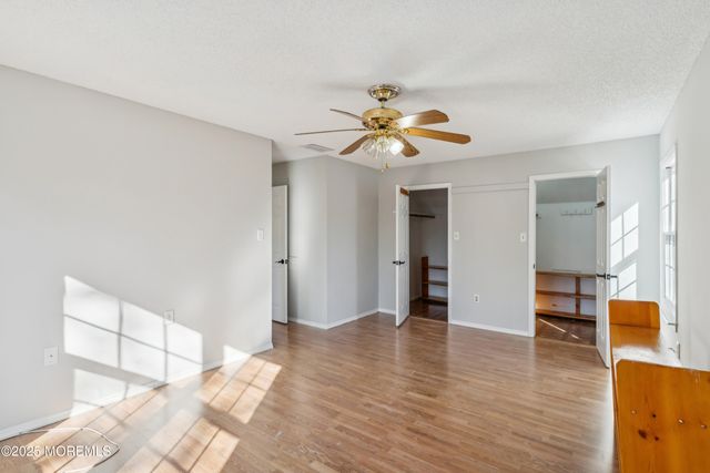 107 Spruce Circle N, Barnegat, NJ 08005