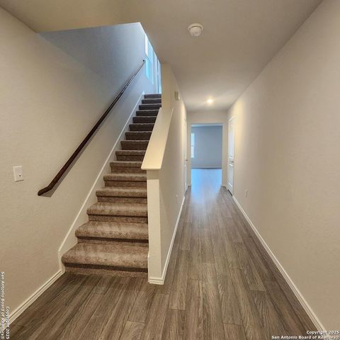 12911 Lorena Ochoa, San Antonio, TX 78221