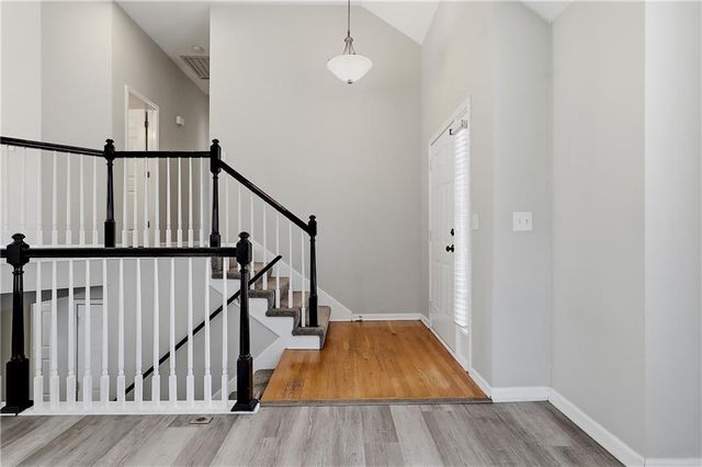 16412 W 157th Terrace, Olathe, KS 66062