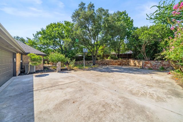 6812 Battle Creek Road, Fort Worth, TX 76116