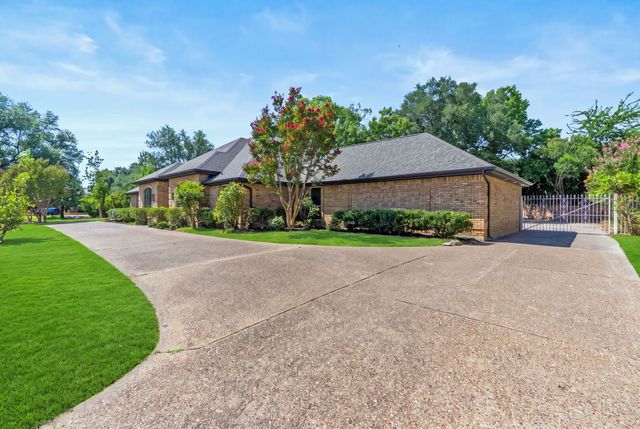 6812 Battle Creek Road, Fort Worth, TX 76116