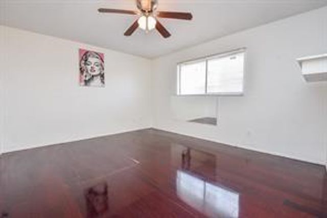 8405 Wilcrest Drive 2700, Houston, TX 77072