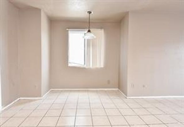 8405 Wilcrest Drive 2700, Houston, TX 77072