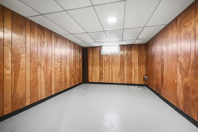 5905 Independence Avenue N, New Hope, MN 55428