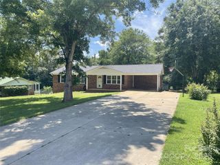 148 Pratt Lane, Statesville, NC 28625
