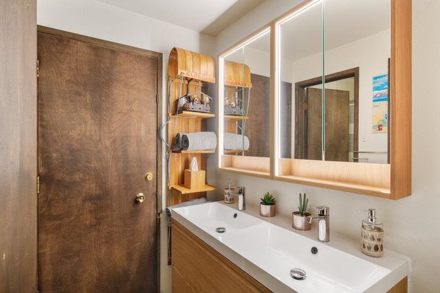 5659 Rhodesia Road, Carnelian Bay, CA 96140