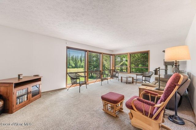 634 Skyhawk Dr, Spirit Lake, ID 83869