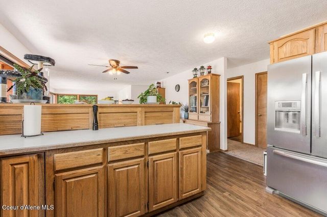 634 Skyhawk Dr, Spirit Lake, ID 83869