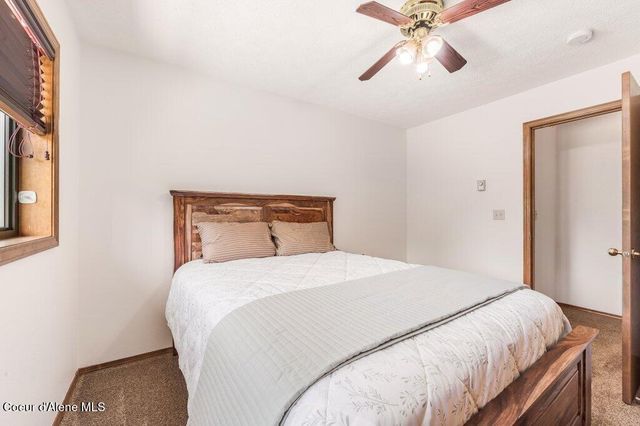 634 Skyhawk Dr, Spirit Lake, ID 83869