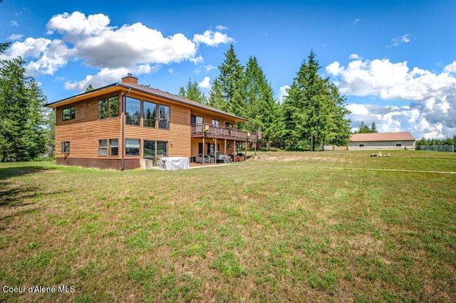 634 Skyhawk Dr, Spirit Lake, ID 83869