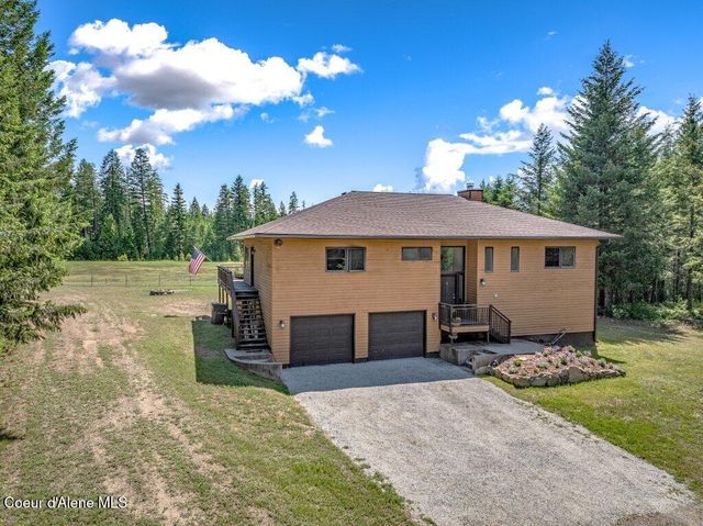 634 Skyhawk Dr, Spirit Lake, ID 83869