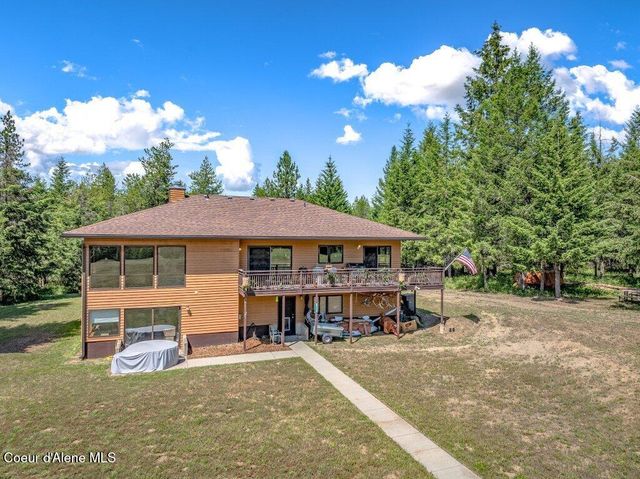 634 Skyhawk Dr, Spirit Lake, ID 83869