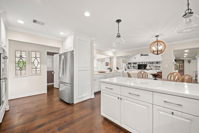 822 Surrey Lane, Simonton, TX 77485