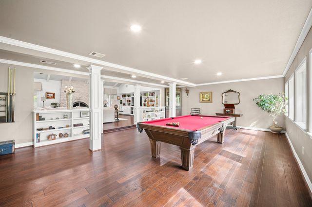 822 Surrey Lane, Simonton, TX 77485