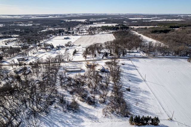 11447 S County K Road, Beloit, WI 53511