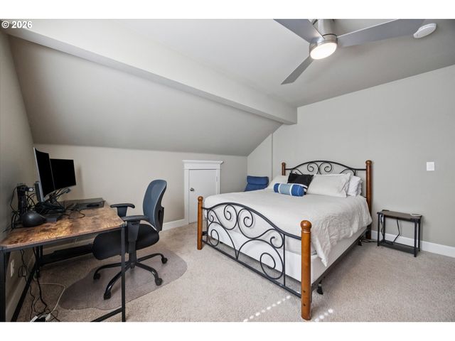16173 Sw BRAY Ln, Portland, OR 97224