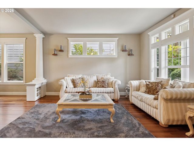 16173 Sw BRAY Ln, Portland, OR 97224