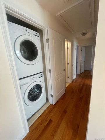 191 Jefferson Avenue, Mineola, NY 11501