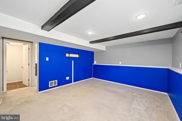 203 FOX LN, Williamstown, NJ 08094