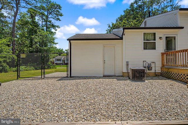 203 FOX LN, Williamstown, NJ 08094