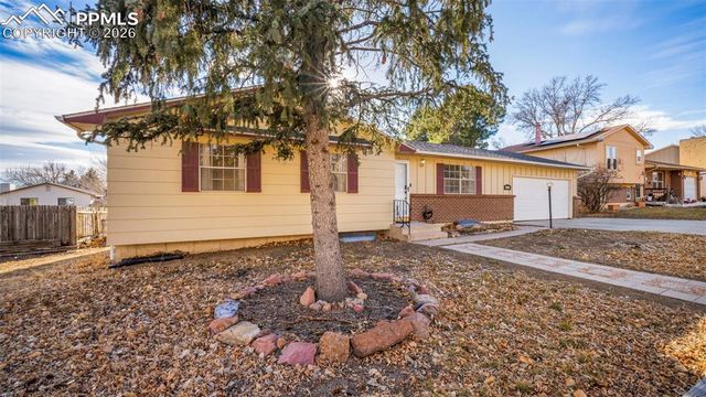 3609 Montebello Drive, Colorado Springs, CO 80918