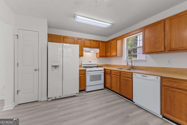 7299 Essex Drive, Douglasville, GA 30134