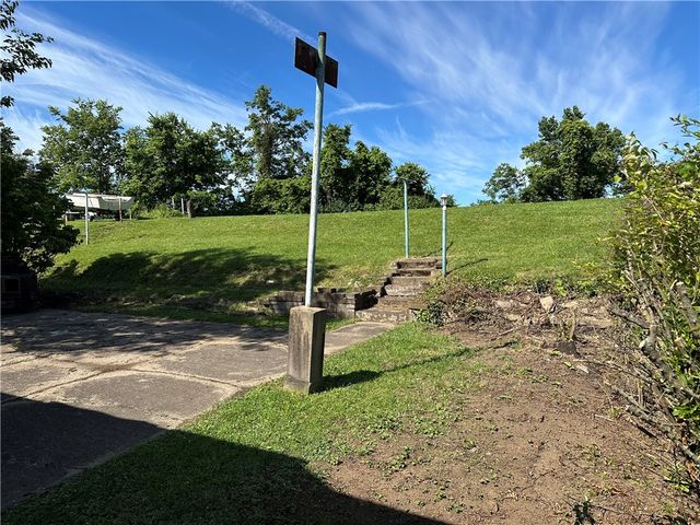 1311 Athalia Avenue, Monessen, PA 15062