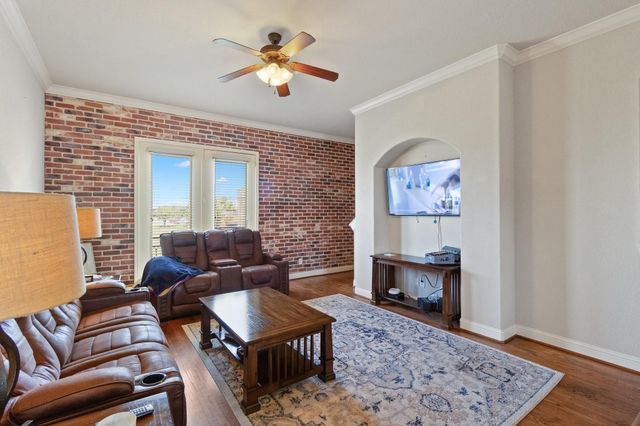 620 Cathedral Square, Beaumont, TX 77701