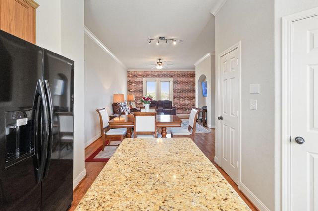 620 Cathedral Square, Beaumont, TX 77701