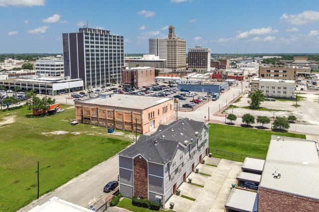 620 Cathedral Square, Beaumont, TX 77701