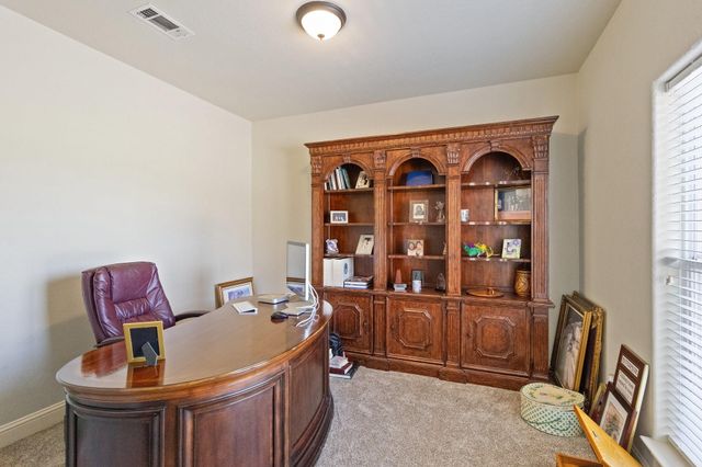 620 Cathedral Square, Beaumont, TX 77701