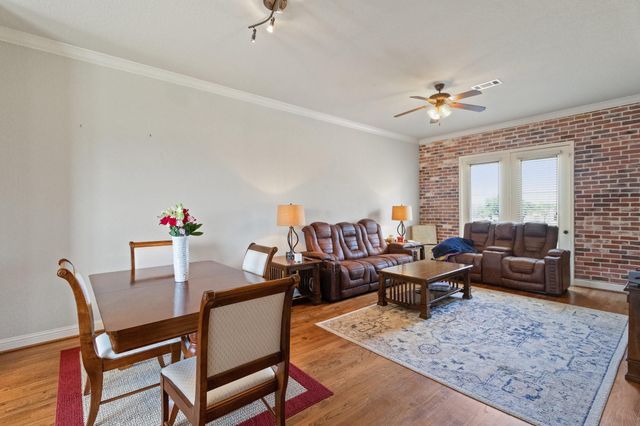 620 Cathedral Square, Beaumont, TX 77701