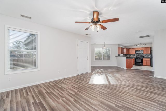 218 Meades Court, Lexington, SC 29073