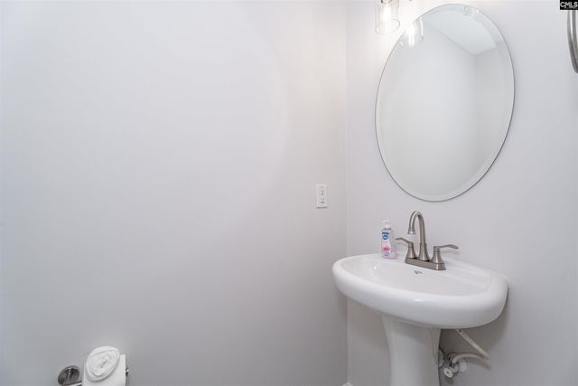 218 Meades Court, Lexington, SC 29073