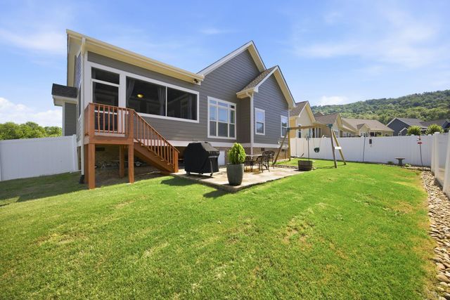 8910 Seven Lakes Drive, Ooltewah, TN 37363