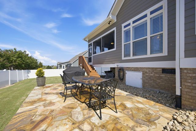 8910 Seven Lakes Drive, Ooltewah, TN 37363