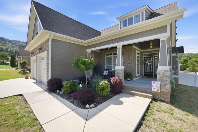 8910 Seven Lakes Drive, Ooltewah, TN 37363