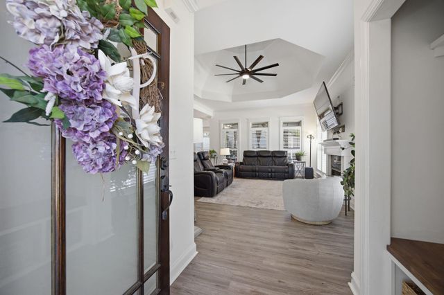 8910 Seven Lakes Drive, Ooltewah, TN 37363