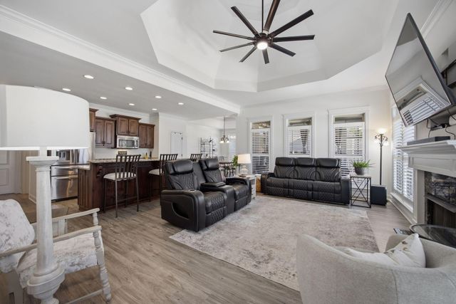 8910 Seven Lakes Drive, Ooltewah, TN 37363