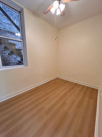 2057 W Roscoe Street 1R, Chicago, IL 60618