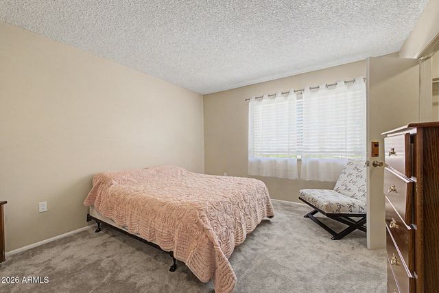 14046 N NEWCASTLE Drive, Sun City, AZ 85351