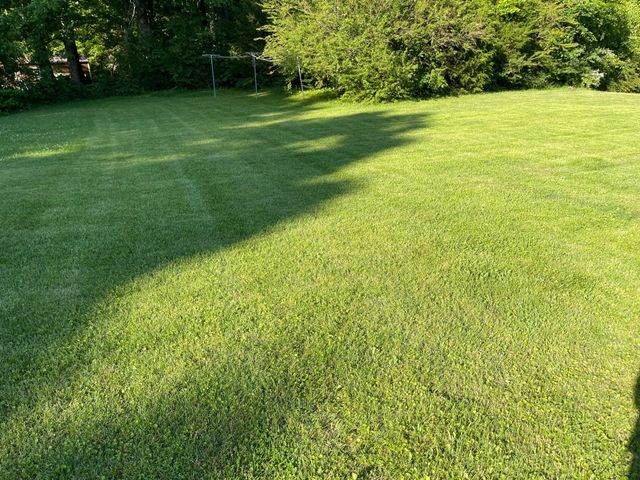 828 Mulberry Dr, Columbia, TN 38401