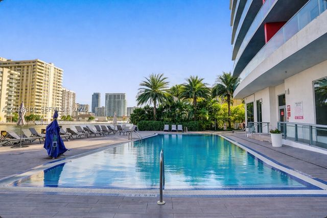 2602 E Hallandale Beach Blvd R707, Hallandale Beach, FL 33009