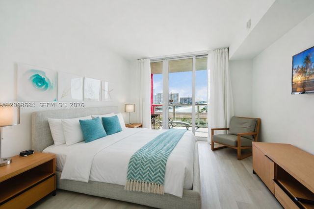 2602 E Hallandale Beach Blvd R707, Hallandale Beach, FL 33009