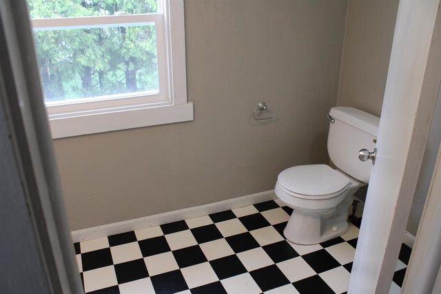 180 VINCENT STREET, Fond Du Lac, WI 54935