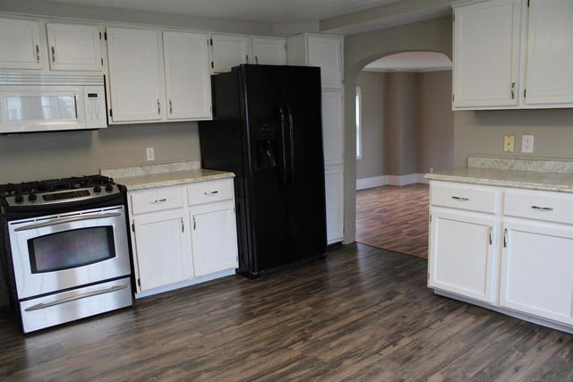 180 VINCENT STREET, Fond Du Lac, WI 54935