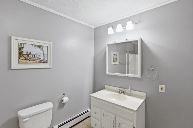 100 Christopher Road, Alburgh, VT 05440