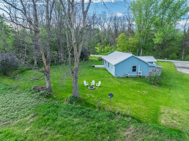 100 Christopher Road, Alburgh, VT 05440