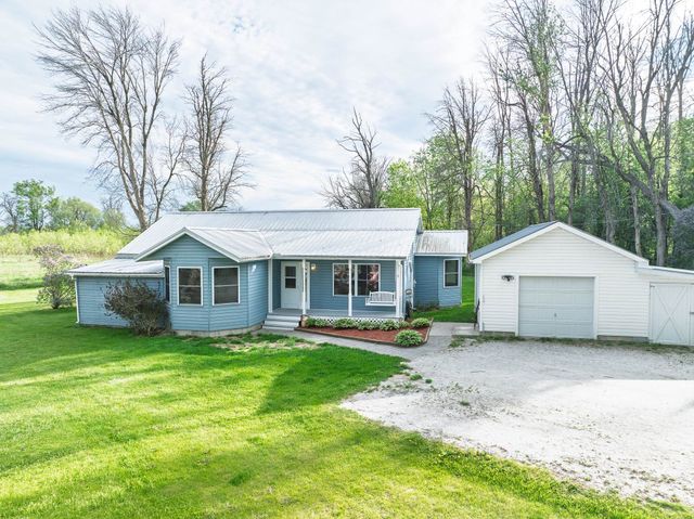 100 Christopher Road, Alburgh, VT 05440