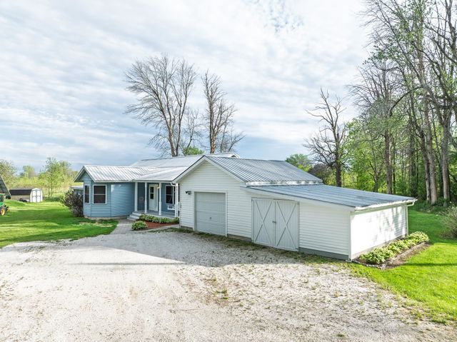 100 Christopher Road, Alburgh, VT 05440